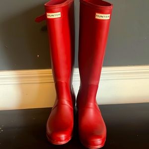 Military Red Hunter Tall Wellington rain boots